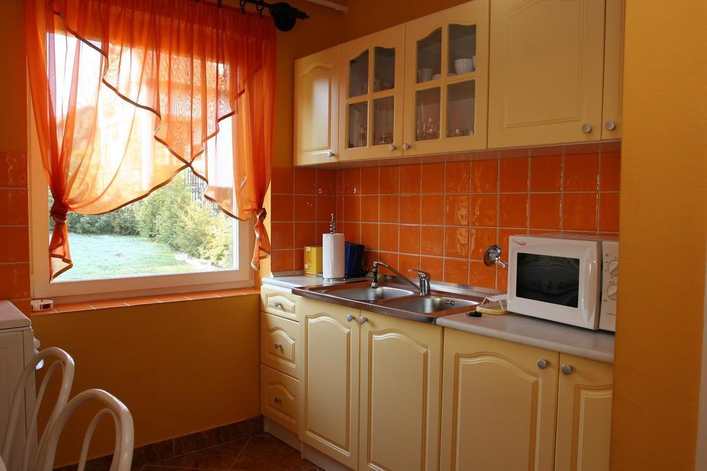 Edina Apartman Zalakaros Zimmer foto